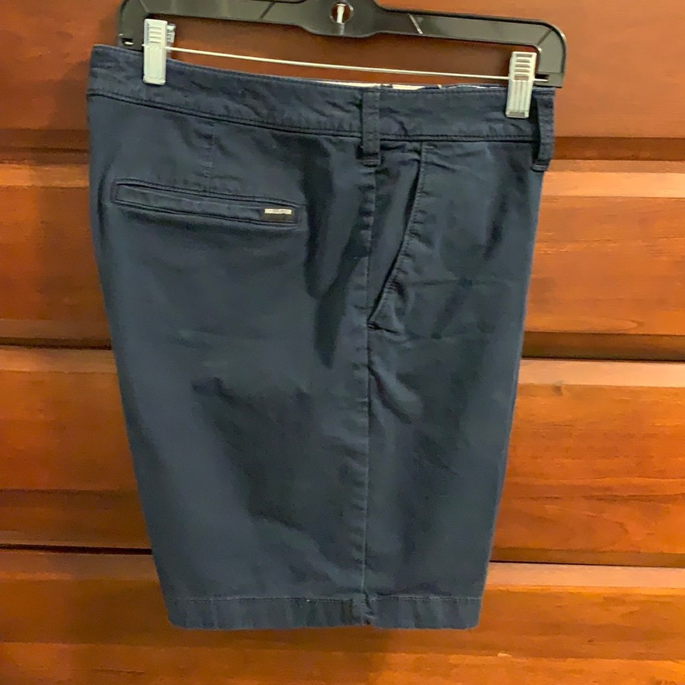 Men's Hollister shorts size 33